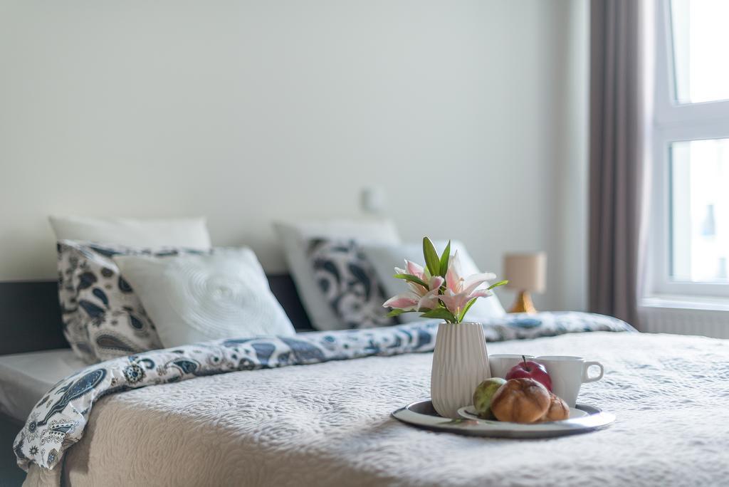 P&O Apartments Wola Tarasy Варшава Екстериор снимка